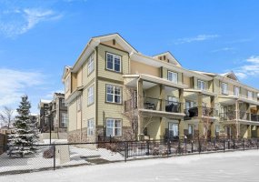111 Evanscrest Gardens, Calgary, Alberta T3P 0S1, 3 Bedrooms Bedrooms, ,3 BathroomsBathrooms,Residential,For Sale,Evanscrest,A2298030