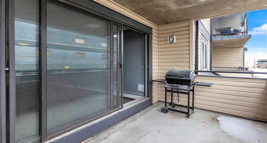 1602 11 Avenue, Calgary, Alberta T3C 0N2, 2 Bedrooms Bedrooms, ,1 BathroomBathrooms,Residential,For Sale,11,A2298083