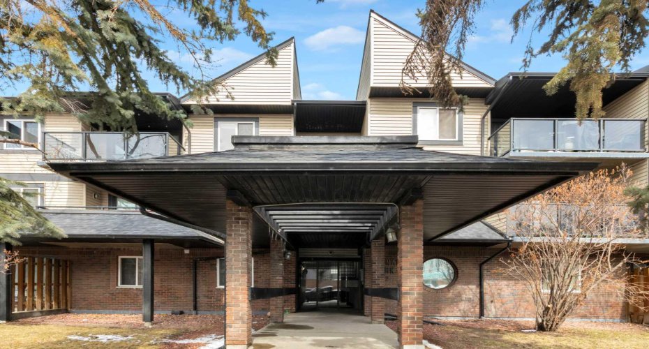 1602 11 Avenue, Calgary, Alberta T3C 0N2, 2 Bedrooms Bedrooms, ,1 BathroomBathrooms,Residential,For Sale,11,A2298083