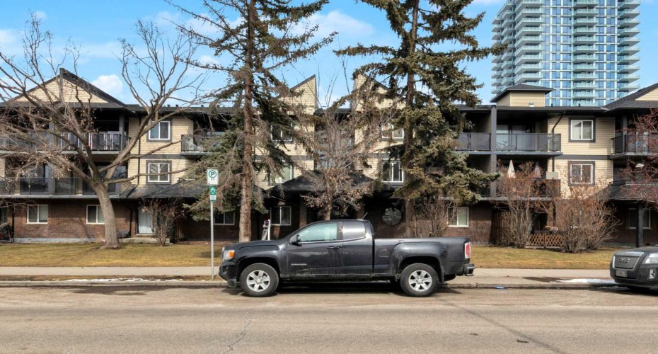1602 11 Avenue, Calgary, Alberta T3C 0N2, 2 Bedrooms Bedrooms, ,1 BathroomBathrooms,Residential,For Sale,11,A2298083