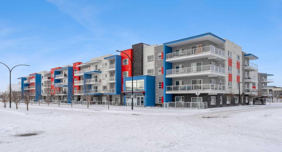 19489 Main Street, Calgary, Alberta T3M 3J3, 2 Bedrooms Bedrooms, ,1 BathroomBathrooms,Residential,For Sale,Main,A2298173