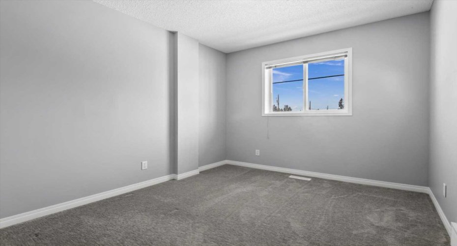 3101 39 Street, Calgary, Alberta T3E 3G9, 3 Bedrooms Bedrooms, ,3 BathroomsBathrooms,Residential,For Sale,39,A2298201