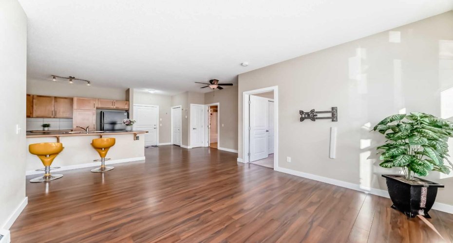 48 Panatella Road, Calgary, Alberta T3K 0V4, 2 Bedrooms Bedrooms, ,2 BathroomsBathrooms,Residential,For Sale,Panatella,A2298242