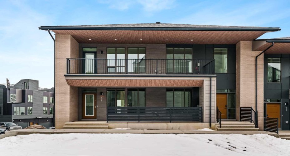 Large covered private front patio with southwest exposure.