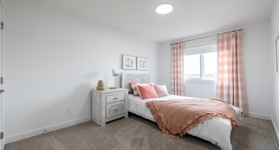 48 Andalusian Road, Cochrane, Alberta T4C 3B7, 3 Bedrooms Bedrooms, ,3 BathroomsBathrooms,Residential,For Sale,Andalusian,A2298280