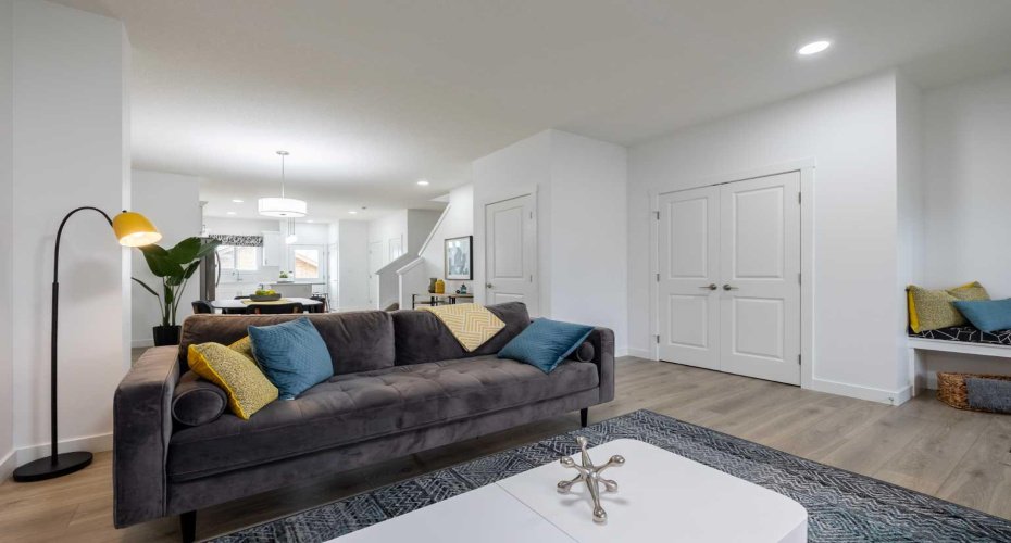 48 Andalusian Road, Cochrane, Alberta T4C 3B7, 3 Bedrooms Bedrooms, ,3 BathroomsBathrooms,Residential,For Sale,Andalusian,A2298280