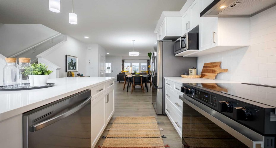 48 Andalusian Road, Cochrane, Alberta T4C 3B7, 3 Bedrooms Bedrooms, ,3 BathroomsBathrooms,Residential,For Sale,Andalusian,A2298280