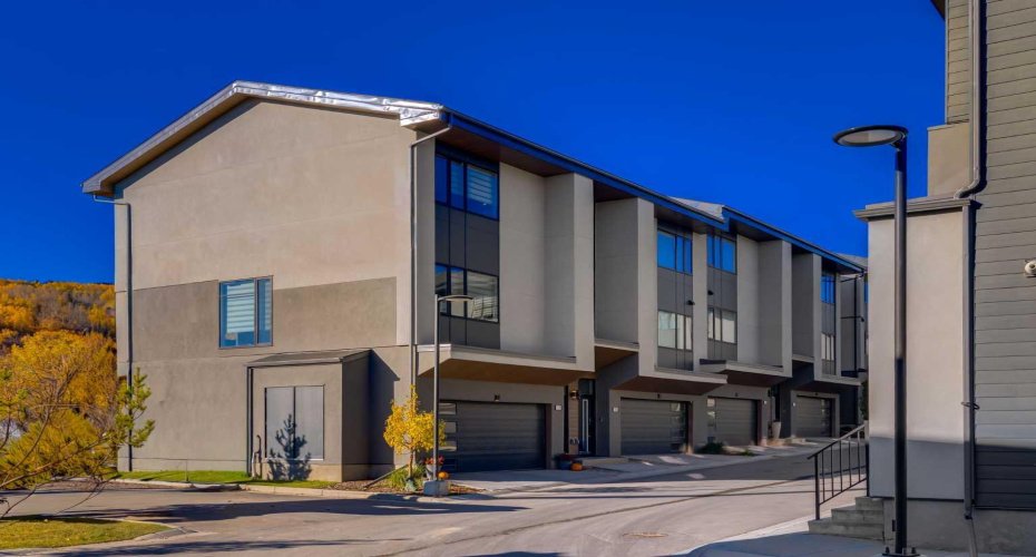 1453 Na'a Drive, Calgary, Alberta T3H 6H7, 3 Bedrooms Bedrooms, ,3 BathroomsBathrooms,Residential,For Sale,Na'a,A2298361