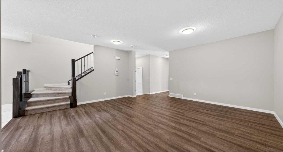 48 Carringvue Street, Calgary, Alberta T3P 1L7, 5 Bedrooms Bedrooms, ,5 BathroomsBathrooms,Residential,For Sale,Carringvue,A2298363