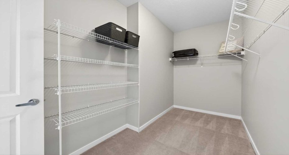 48 Carringvue Street, Calgary, Alberta T3P 1L7, 5 Bedrooms Bedrooms, ,5 BathroomsBathrooms,Residential,For Sale,Carringvue,A2298363