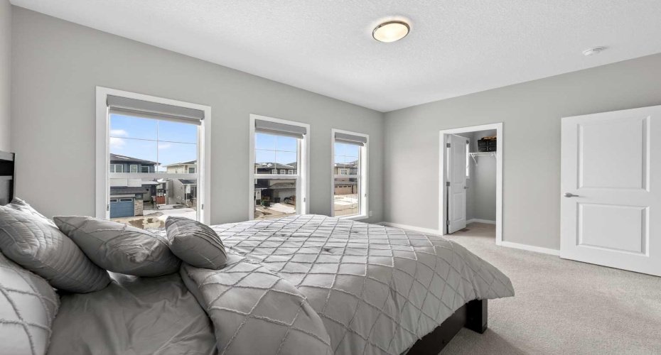 48 Carringvue Street, Calgary, Alberta T3P 1L7, 5 Bedrooms Bedrooms, ,5 BathroomsBathrooms,Residential,For Sale,Carringvue,A2298363