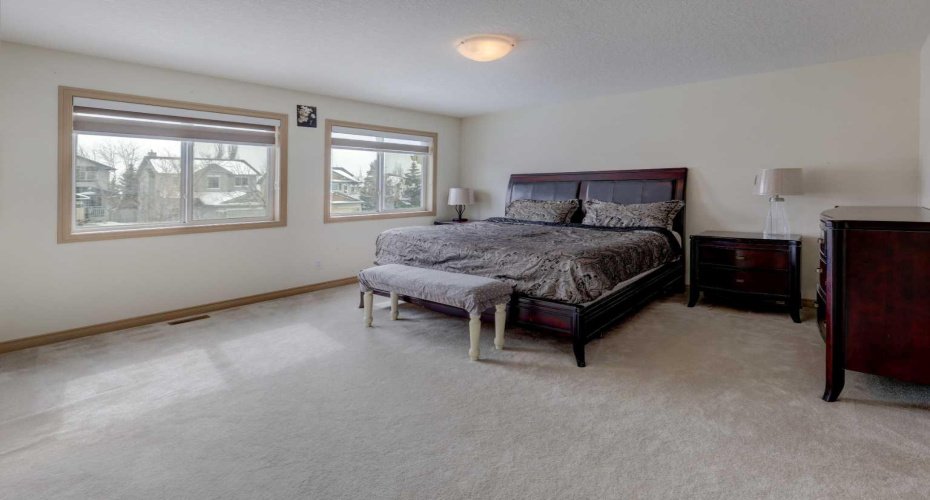 115 Rockledge Terrace, Calgary, Alberta T3G5R9, 4 Bedrooms Bedrooms, ,4 BathroomsBathrooms,Residential,For Sale,Rockledge,A2298516