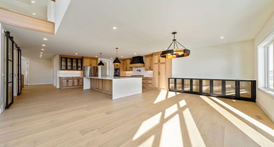 Built in hutch with black accents