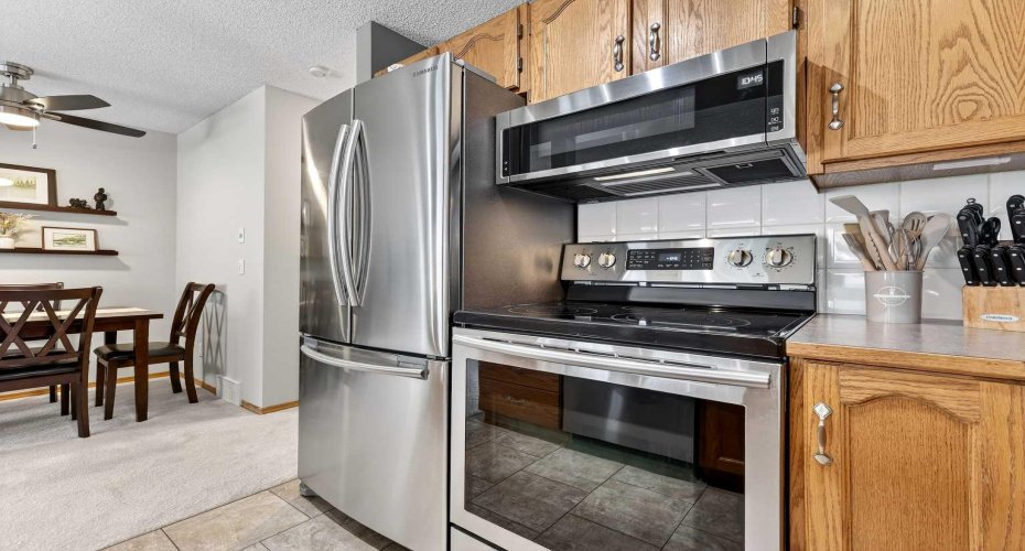 245 Millview Green, Calgary, Alberta T2Y3W1, 3 Bedrooms Bedrooms, ,2 BathroomsBathrooms,Residential,For Sale,Millview,A2298621