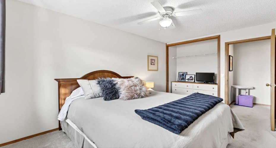 245 Millview Green, Calgary, Alberta T2Y3W1, 3 Bedrooms Bedrooms, ,2 BathroomsBathrooms,Residential,For Sale,Millview,A2298621
