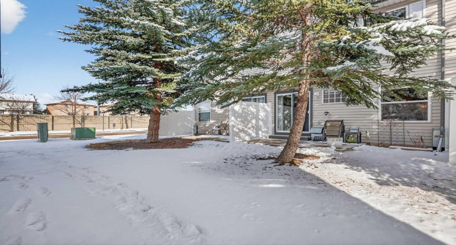 245 Millview Green, Calgary, Alberta T2Y3W1, 3 Bedrooms Bedrooms, ,2 BathroomsBathrooms,Residential,For Sale,Millview,A2298621