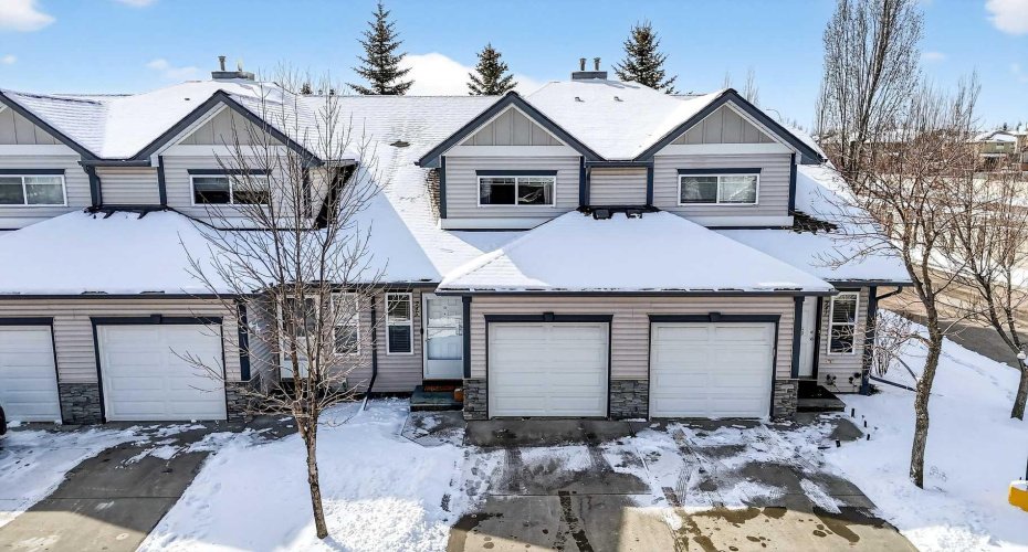 245 Millview Green, Calgary, Alberta T2Y3W1, 3 Bedrooms Bedrooms, ,2 BathroomsBathrooms,Residential,For Sale,Millview,A2298621