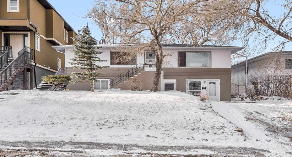 4617 Stanley Road, Calgary, Alberta T2S 2R1, 4 Bedrooms Bedrooms, ,2 BathroomsBathrooms,Residential,For Sale,Stanley,A2298778