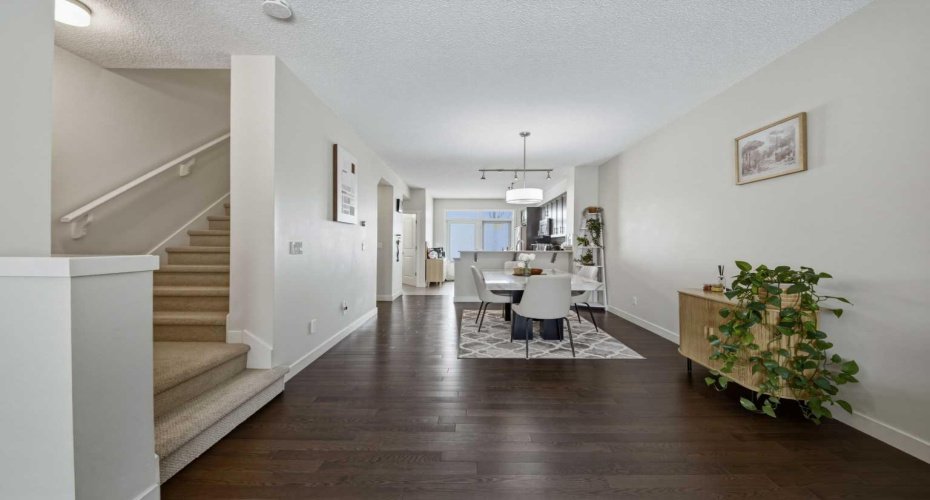 214 Nolanfield Villas, Calgary, Alberta T3R 0T9, 2 Bedrooms Bedrooms, ,3 BathroomsBathrooms,Residential,For Sale,Nolanfield,A2290432