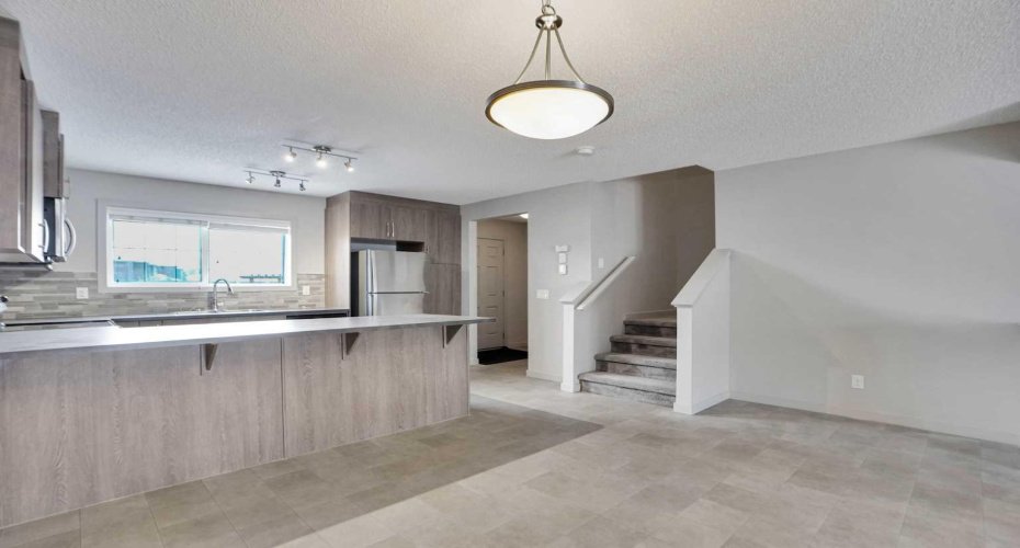 422 Legacy Village Way, Calgary, Alberta T2X 0Y8, 3 Bedrooms Bedrooms, ,3 BathroomsBathrooms,Residential,For Sale,Legacy Village,A2298005