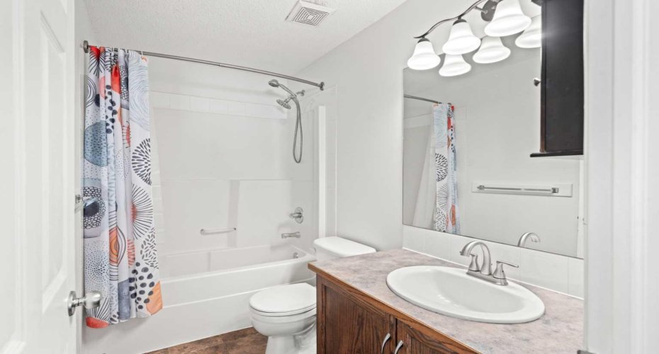 145 Cimarron Grove Circle, Okotoks, Alberta T1S 2M1, 3 Bedrooms Bedrooms, ,2 BathroomsBathrooms,Residential,For Sale,Cimarron Grove,A2297989