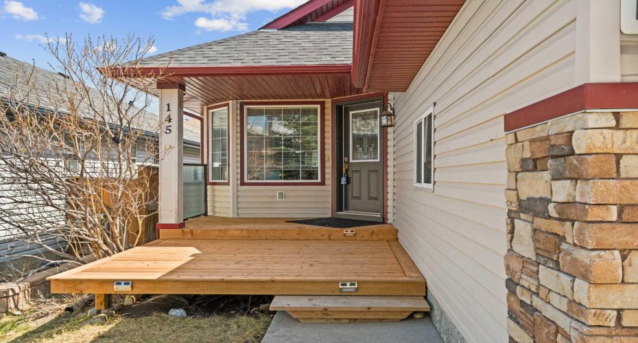 145 Cimarron Grove Circle, Okotoks, Alberta T1S 2M1, 3 Bedrooms Bedrooms, ,2 BathroomsBathrooms,Residential,For Sale,Cimarron Grove,A2297989