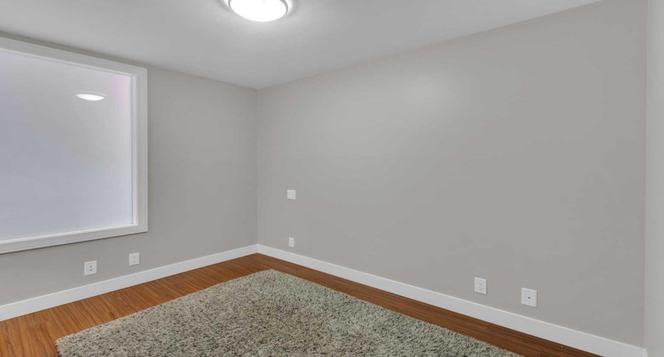 222 Riverfront Avenue, Calgary, Alberta T2P0X2, 2 Bedrooms Bedrooms, ,2 BathroomsBathrooms,Residential,For Sale,Riverfront,A2298204