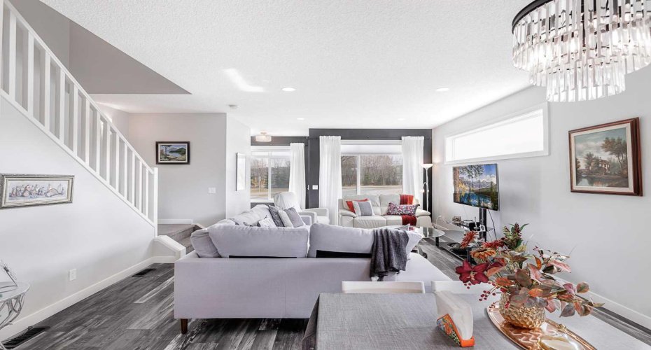 134 Walgrove Drive, Calgary, Alberta T2X 2H6, 4 Bedrooms Bedrooms, ,3 BathroomsBathrooms,Residential,For Sale,Walgrove,A2298427