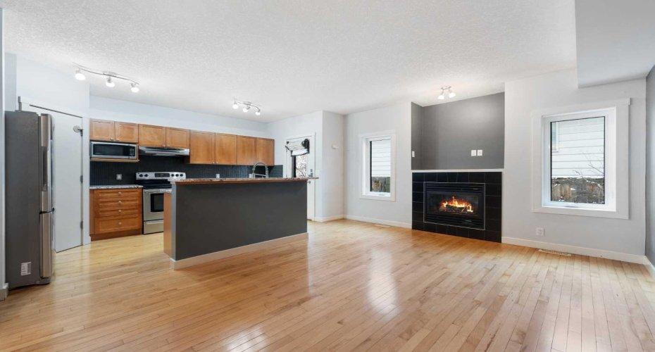 1620 27 Avenue, Calgary, Alberta T2T 1G6, 2 Bedrooms Bedrooms, ,3 BathroomsBathrooms,Residential,For Sale,27,A2298554