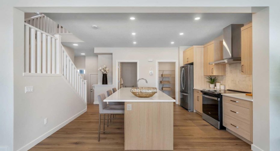 434 South Shore Drive, Chestermere, Alberta T2P 3H9, 3 Bedrooms Bedrooms, ,3 BathroomsBathrooms,Residential,For Sale,South Shore,A2298802