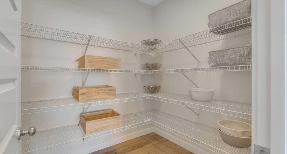 434 South Shore Drive, Chestermere, Alberta T2P 3H9, 3 Bedrooms Bedrooms, ,3 BathroomsBathrooms,Residential,For Sale,South Shore,A2298802