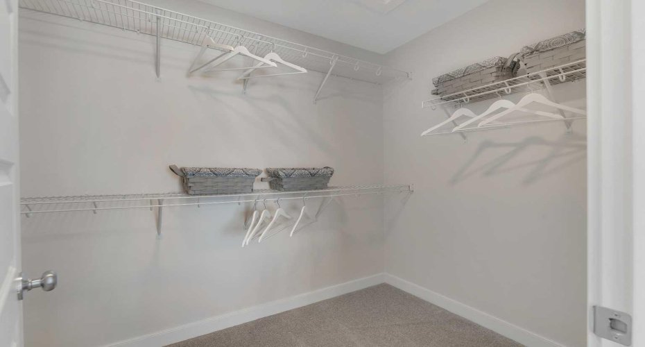 434 South Shore Drive, Chestermere, Alberta T2P 3H9, 3 Bedrooms Bedrooms, ,3 BathroomsBathrooms,Residential,For Sale,South Shore,A2298802