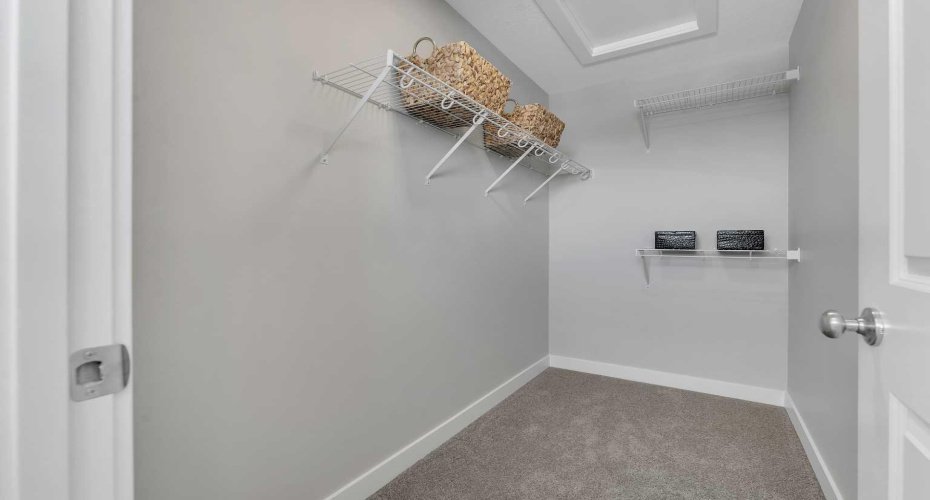 390 South Shore Drive, Chestermere, Alberta T1X 0B4, 3 Bedrooms Bedrooms, ,3 BathroomsBathrooms,Residential,For Sale,South Shore,A2298814