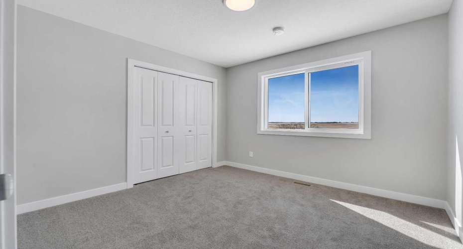 390 South Shore Drive, Chestermere, Alberta T1X 0B4, 3 Bedrooms Bedrooms, ,3 BathroomsBathrooms,Residential,For Sale,South Shore,A2298814