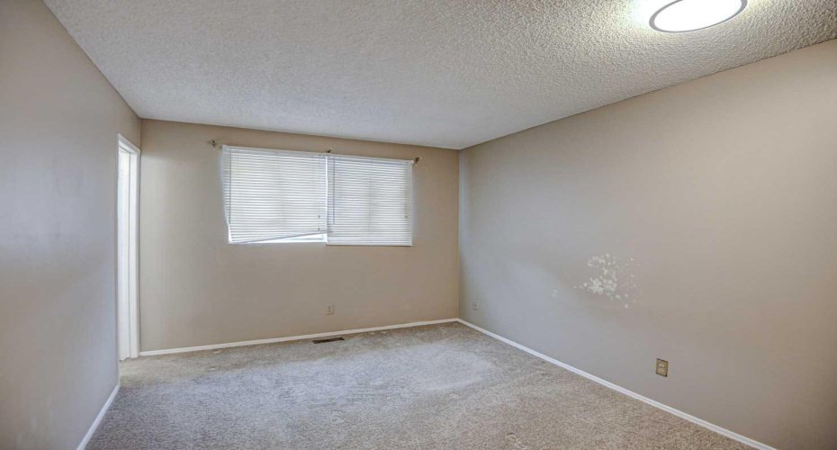 12120 Lake Michigan Road, Calgary, Alberta T2J3G3, 4 Bedrooms Bedrooms, ,3 BathroomsBathrooms,Residential,For Sale,Lake Michigan,A2298858