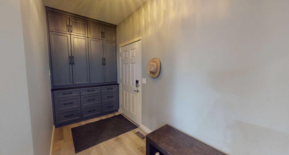 983 Auburn Bay Boulevard, Calgary, Alberta T3M 0K1, 4 Bedrooms Bedrooms, ,4 BathroomsBathrooms,Residential,For Sale,Auburn Bay,A2298859