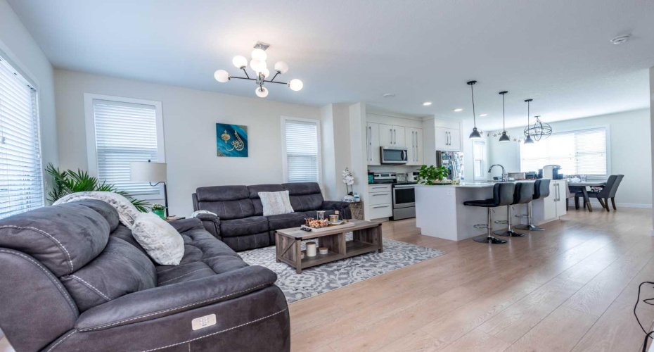 30 Cornerstone Manor, Calgary, Alberta T3N 1E6, 4 Bedrooms Bedrooms, ,3 BathroomsBathrooms,Residential,For Sale,Cornerstone,A2298881