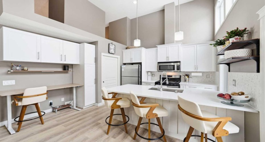 1607 Wentworth Villas, Calgary, Alberta T3H 0K7, 2 Bedrooms Bedrooms, ,3 BathroomsBathrooms,Residential,For Sale,Wentworth,A2298908