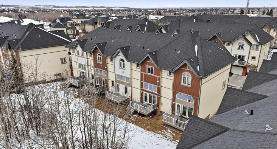 1607 Wentworth Villas, Calgary, Alberta T3H 0K7, 2 Bedrooms Bedrooms, ,3 BathroomsBathrooms,Residential,For Sale,Wentworth,A2298908