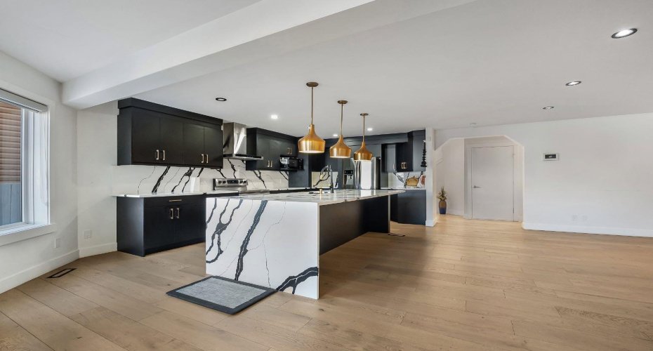 278 Saddlefield Place, Calgary, Alberta T3J 4Z3, 4 Bedrooms Bedrooms, ,4 BathroomsBathrooms,Residential,For Sale,Saddlefield,A2298913