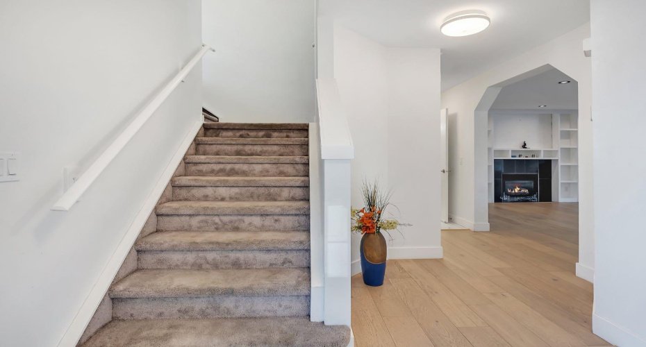 278 Saddlefield Place, Calgary, Alberta T3J 4Z3, 4 Bedrooms Bedrooms, ,4 BathroomsBathrooms,Residential,For Sale,Saddlefield,A2298913