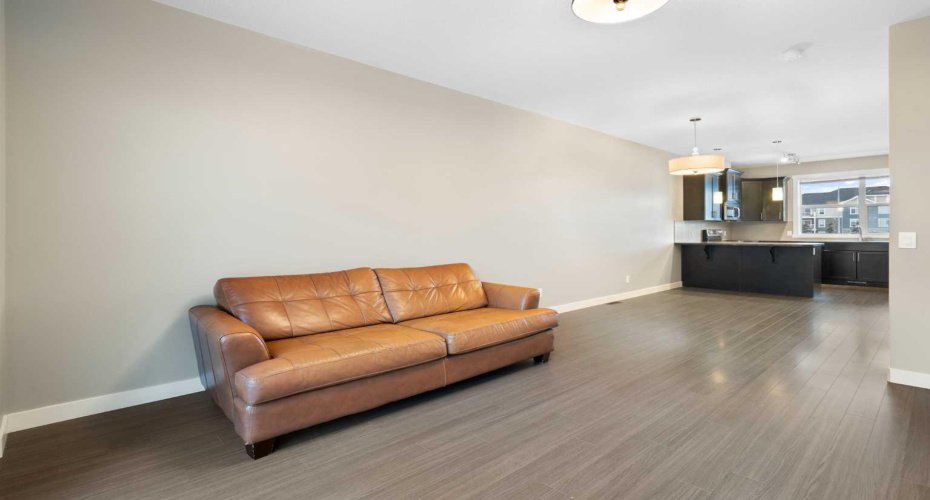 428 Redstone View, Calgary, Alberta T3N 1B5, 2 Bedrooms Bedrooms, ,3 BathroomsBathrooms,Residential,For Sale,Redstone,A2298920