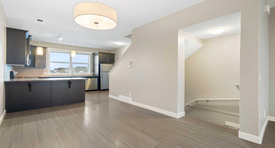 428 Redstone View, Calgary, Alberta T3N 1B5, 2 Bedrooms Bedrooms, ,3 BathroomsBathrooms,Residential,For Sale,Redstone,A2298920