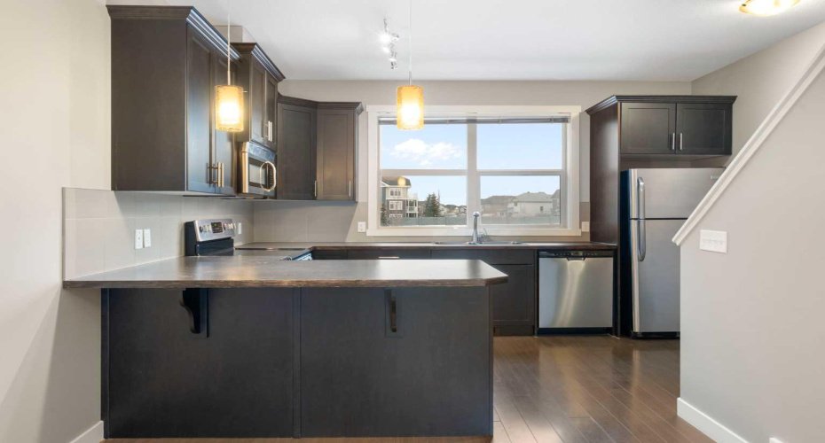 428 Redstone View, Calgary, Alberta T3N 1B5, 2 Bedrooms Bedrooms, ,3 BathroomsBathrooms,Residential,For Sale,Redstone,A2298920