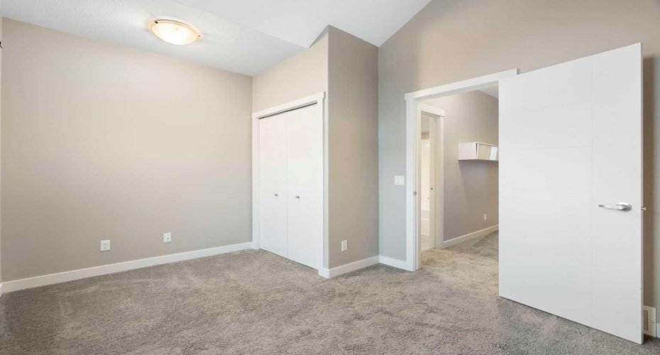 428 Redstone View, Calgary, Alberta T3N 1B5, 2 Bedrooms Bedrooms, ,3 BathroomsBathrooms,Residential,For Sale,Redstone,A2298920