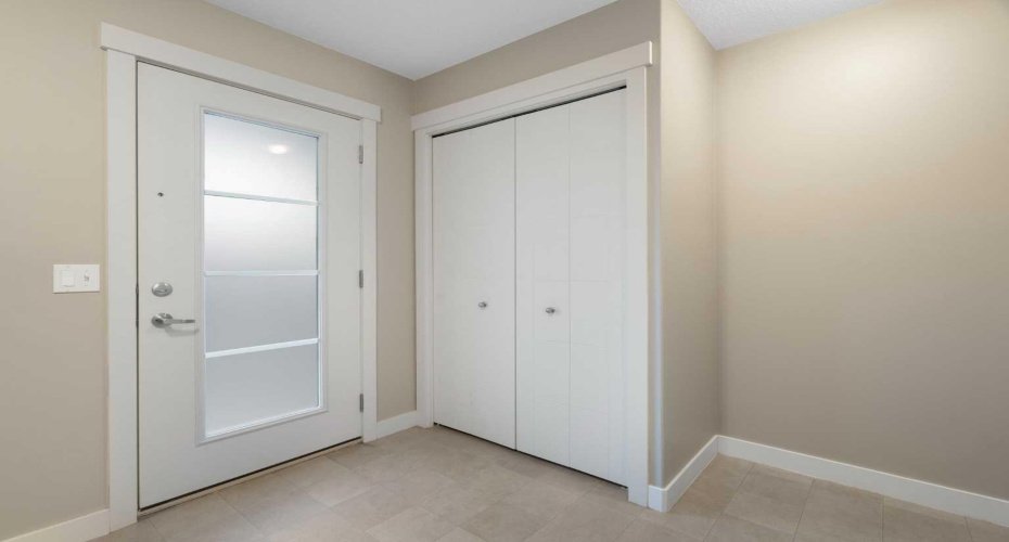 428 Redstone View, Calgary, Alberta T3N 1B5, 2 Bedrooms Bedrooms, ,3 BathroomsBathrooms,Residential,For Sale,Redstone,A2298920