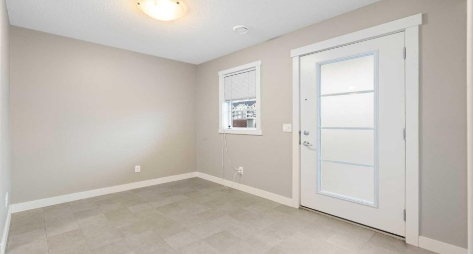 428 Redstone View, Calgary, Alberta T3N 1B5, 2 Bedrooms Bedrooms, ,3 BathroomsBathrooms,Residential,For Sale,Redstone,A2298920