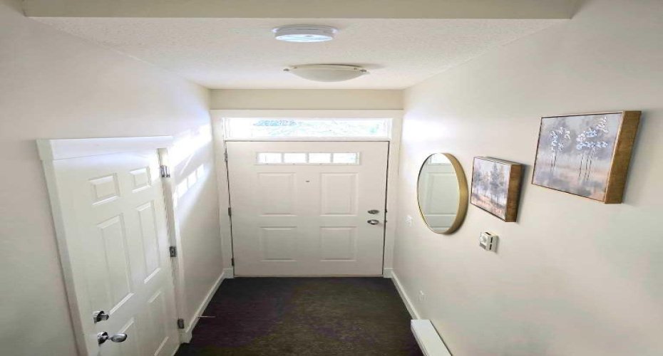 8000 Wentworth Drive, Calgary, Alberta T3H 5K8, 2 Bedrooms Bedrooms, ,2 BathroomsBathrooms,Residential,For Sale,Wentworth,A2298954