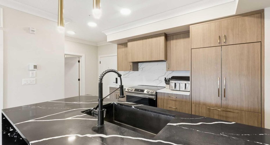 370 Dieppe Drive, Calgary, Alberta T3E0E6, 1 Bedroom Bedrooms, ,1 BathroomBathrooms,Residential,For Sale,Dieppe,A2298967