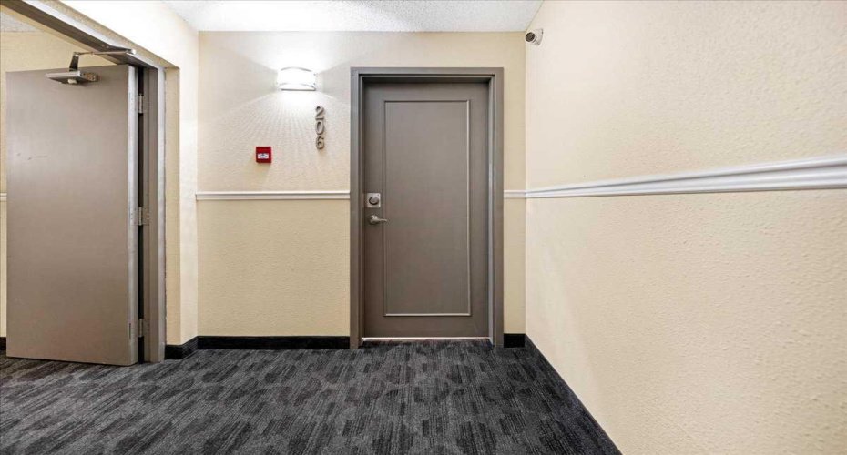 630 57 Avenue, Calgary, Alberta T2V0H4, 2 Bedrooms Bedrooms, ,1 BathroomBathrooms,Residential,For Sale,57,A2298975